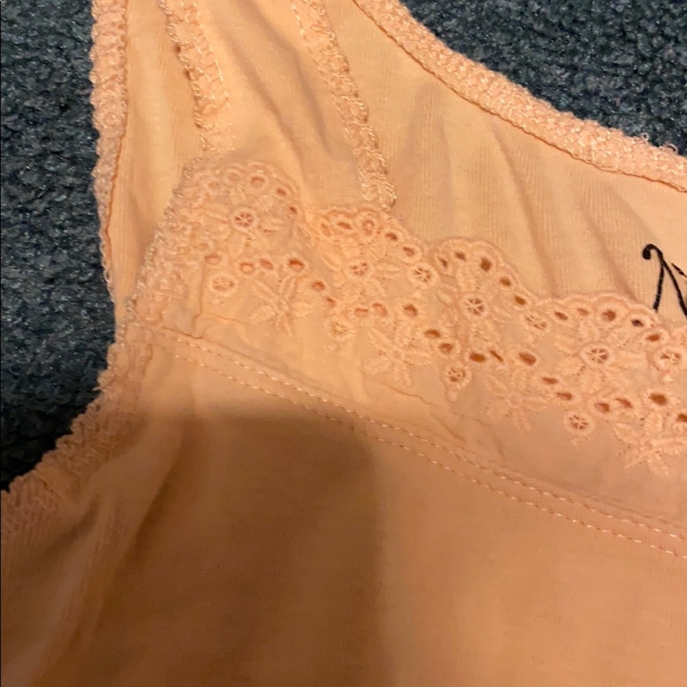 Tank top - Picture 2 of 4